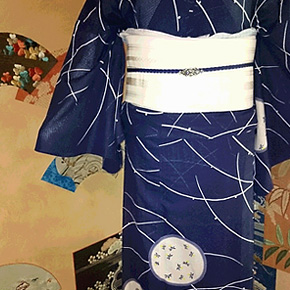 ショッピング | 京都の浴衣、大正友禅、襦袢、呉服の老舗、ギャラリー ...